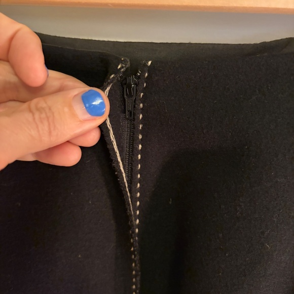 J Crew size 4 pencil skirt - Picture 5 of 7